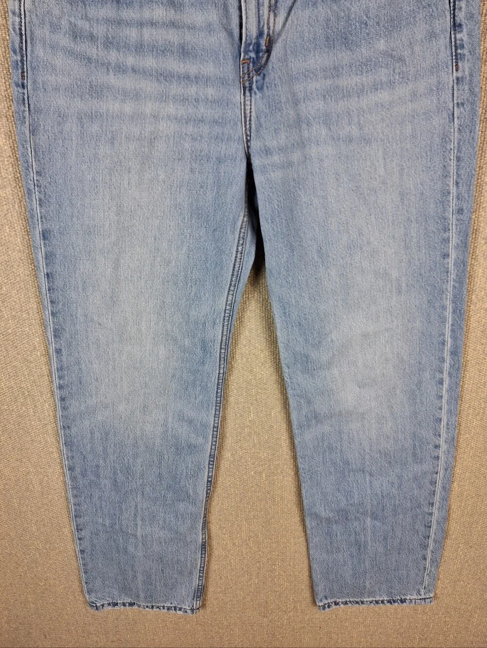 Levi's Low Pro Straight Leg Light Wash Mid Rise Denim Jeans Casual Blue Size 28